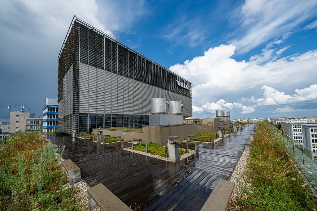 widok na warszawe z tarasu sala we event